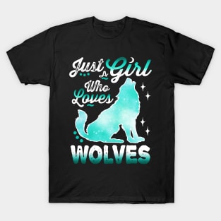 just a girl who loves wolves T-Shirt